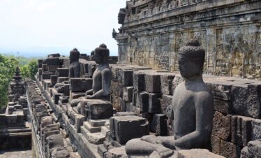 Half-Day Borobudur Temple Tour