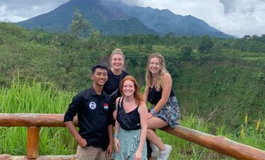 Borobudur Merapi Jeep Tour