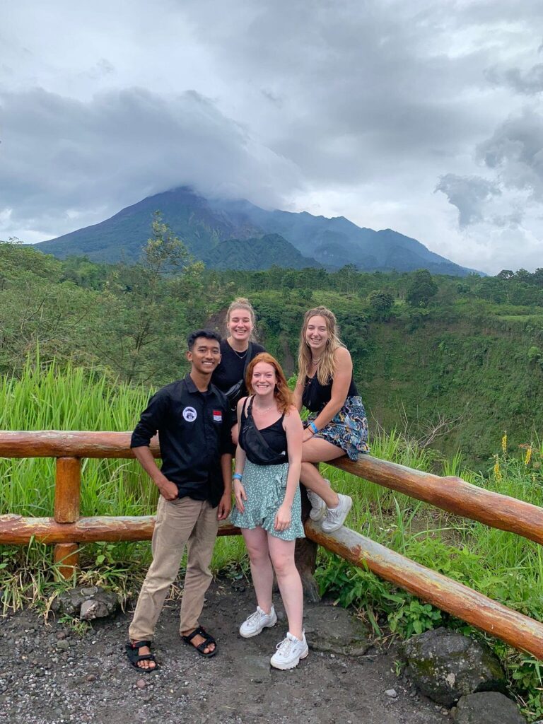 Borobudur Merapi Jeep Tour