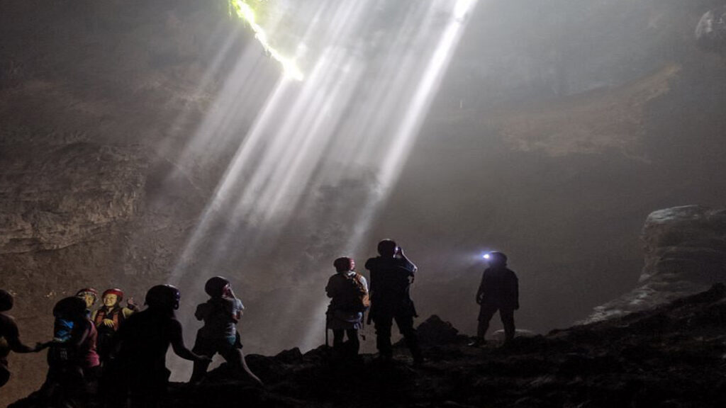 Borobudur Tour and Jomblang Cave