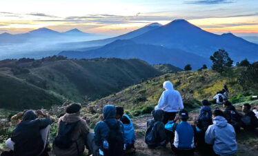 Borobudur Dieng Mt.Prau Tour