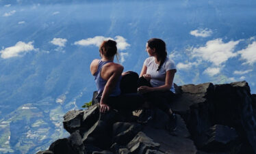 Borobudur Tour & Hiking Sindoro